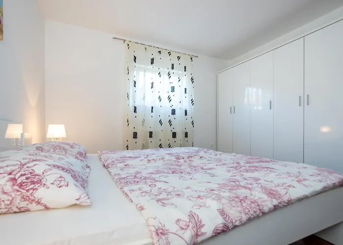 Apartman Sandra Malinska *