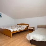 Sandra Malinska * Sveti Vid-Miholjice